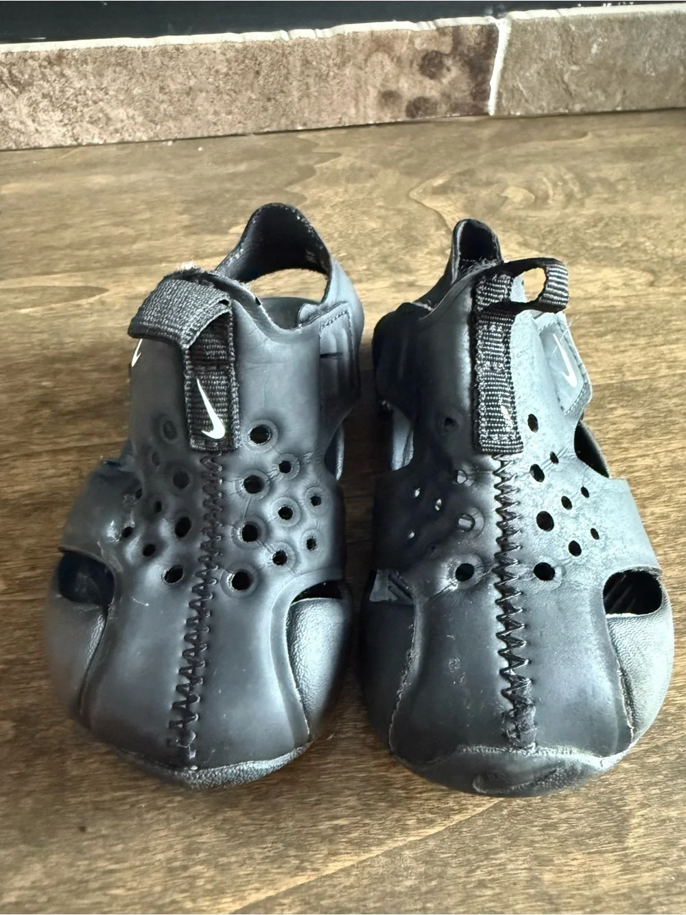 Nike Sunray Protect Boys Sport Sandals Closed Toe Black US 5C